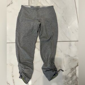 lululemon athletica Women’s Gray The Floe Crop II Leggings